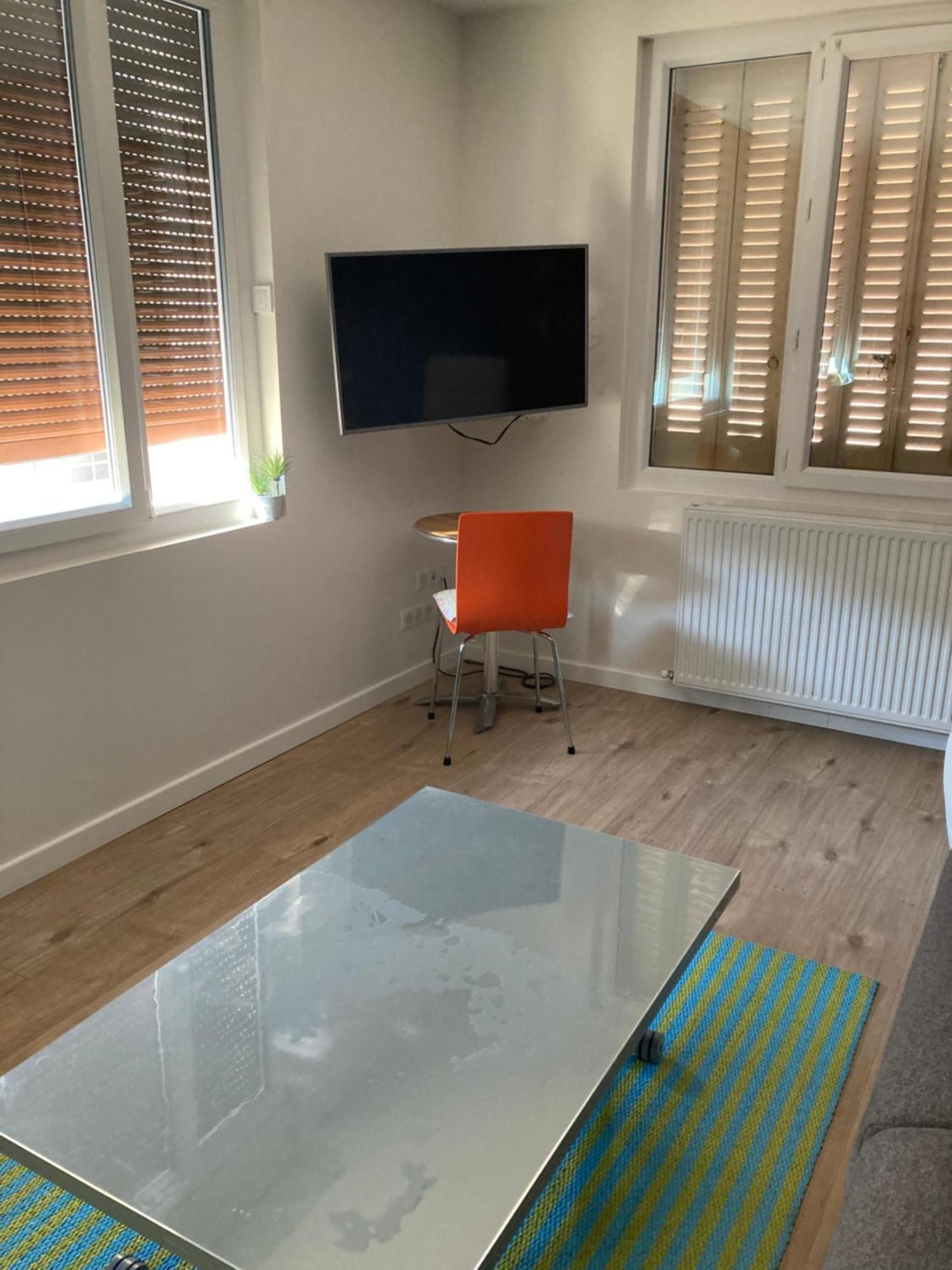 55 M²/ Chez Lorette/ 250M Lake/ Private Parking 阿讷西 外观 照片